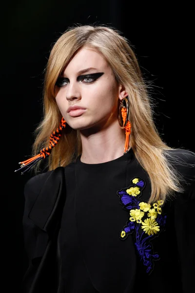 Look 67